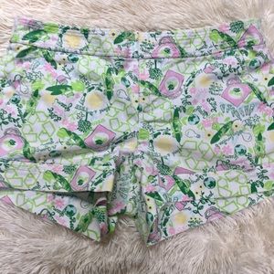Queen of green ♻️  Lilly Pulitzer Shorts - Size 2